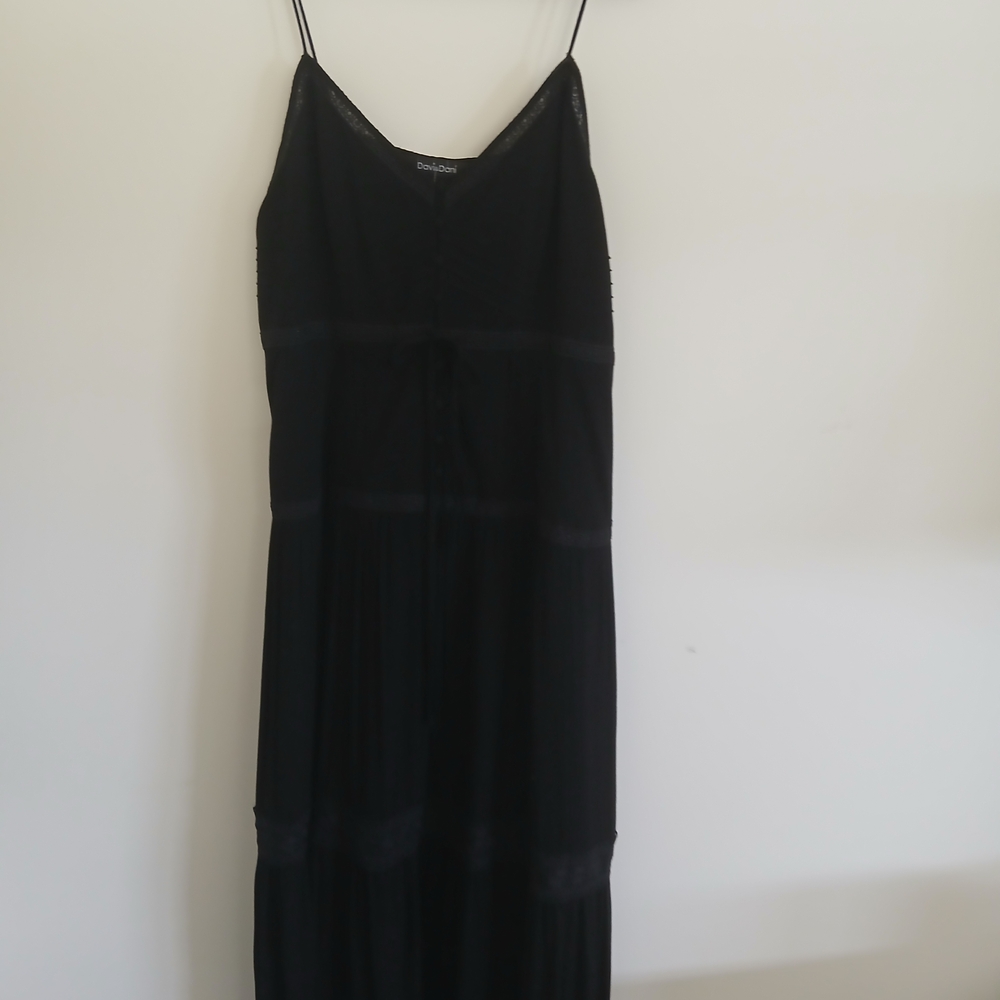 Chic Black Spaghetti Strap Dress